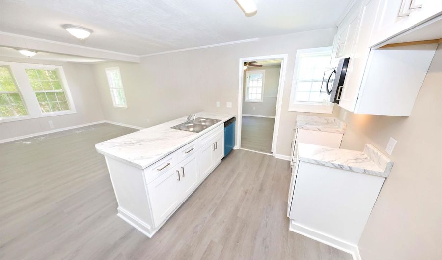 4516 ASBURY Ave, Anniston, AL 36206 - 4 Beds, 2 Bath