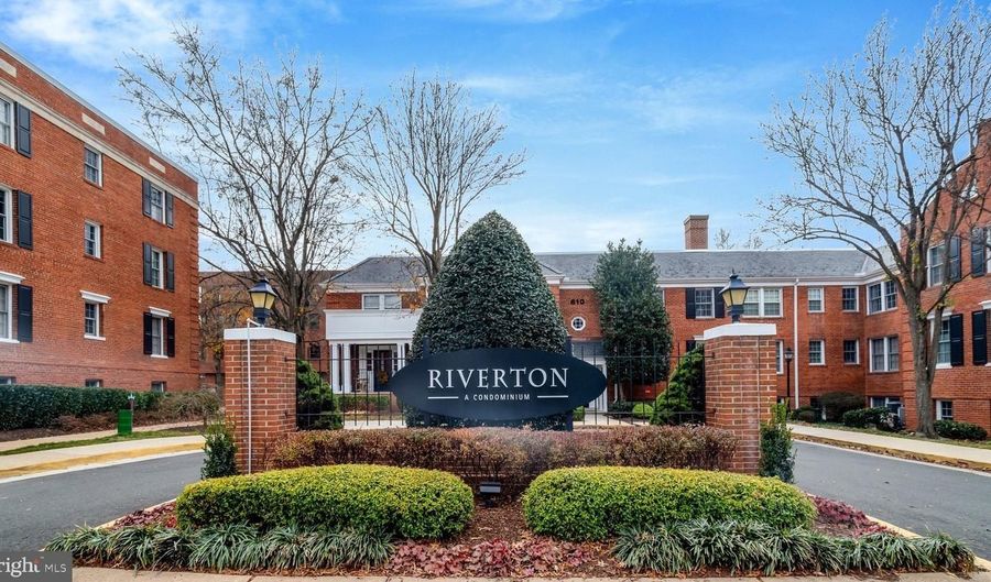 1251 E ABINGDON Dr #1121, Alexandria, VA 22314 - 1 Beds, 1 Bath
