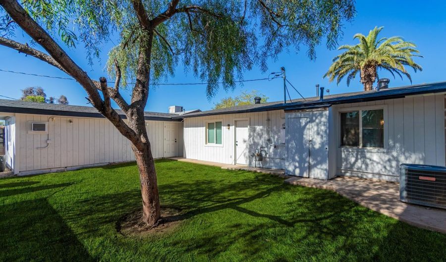 830 S GREENLEAF Ln, Avondale, AZ 85323 - 3 Beds, 2 Bath
