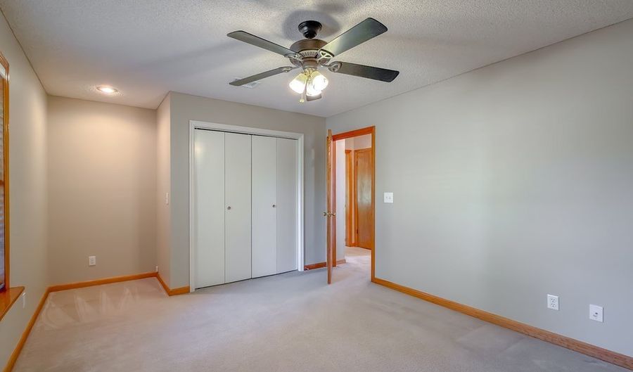 112 River Oaks Dr, Bainbridge, GA 39819 - 3 Beds, 2 Bath