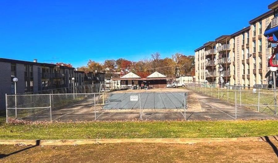 5217 NEWTON St 102, Bladensburg, MD 20710 - 2 Beds, 1 Bath