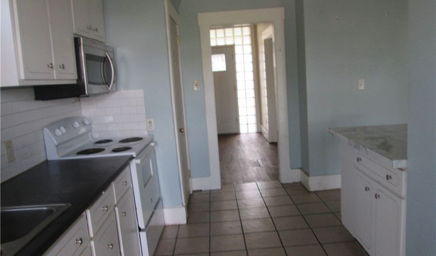 1715 Duss Ave, Ambridge, PA 15003 - 5 Beds, 0 Bath