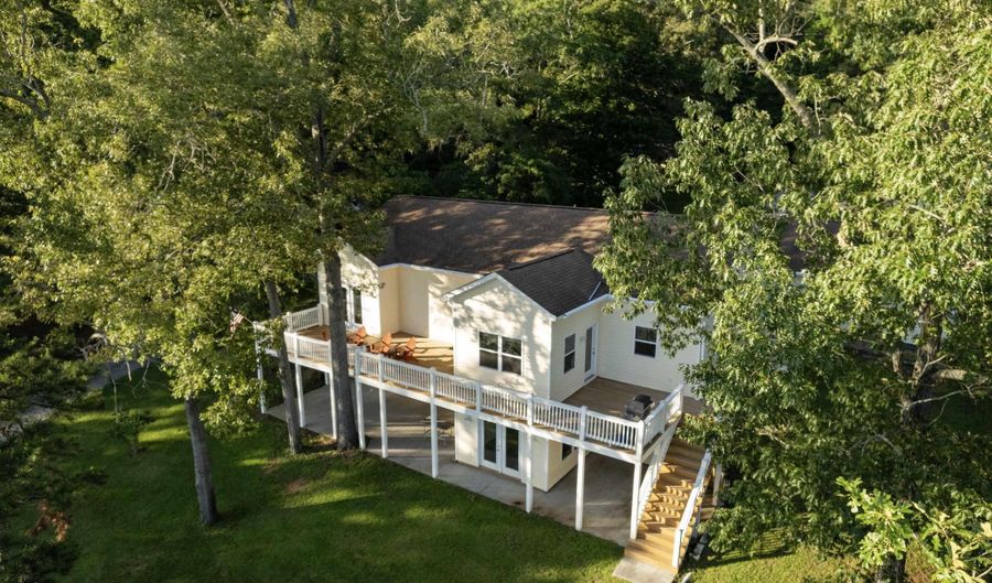 2700 Harbor View Rd, Camden, SC 29020 - 3 Beds, 4 Bath