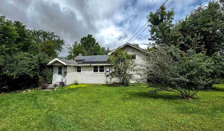 118 Foster Dr, Bennington, VT 05201 - 5 Beds, 2 Bath
