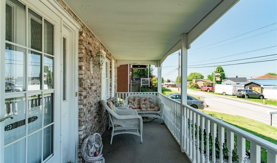 905 Roosevelt Ave, Aliquippa, PA 15001 - 3 Beds, 0 Bath