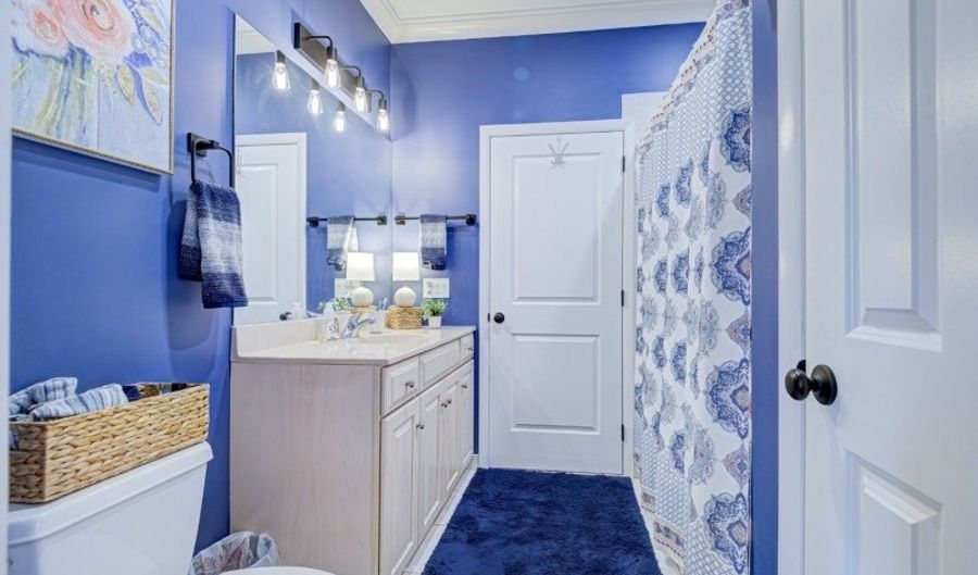 33 Kappus Rd, Alexandria Twp., NJ 08848 - 5 Beds, 4 Bath