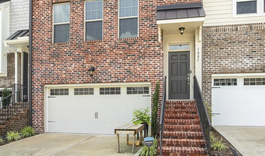 1005 Lathrop Ln, Apex, NC 27523 - 3 Beds, 4 Bath