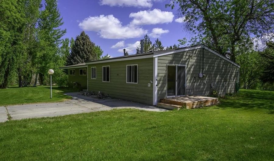 905 S 9th St, Basin, WY 82410 - 3 Beds, 1 Bath