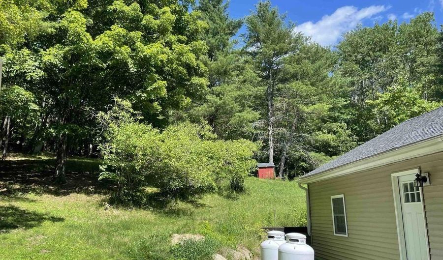 35 Clinton Rd, Antrim, NH 03440 - 2 Beds, 1 Bath