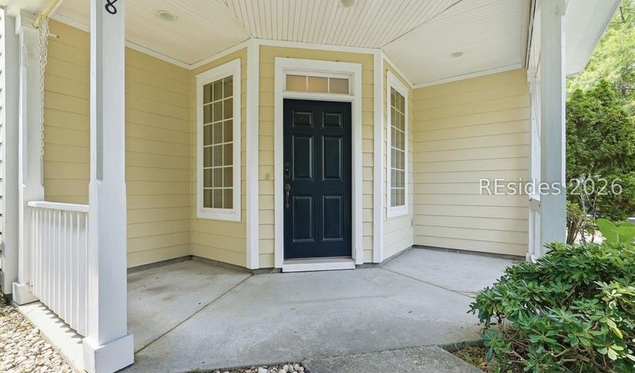 8 Winterberry Ln, Bluffton, SC 29910 - 3 Beds, 3 Bath