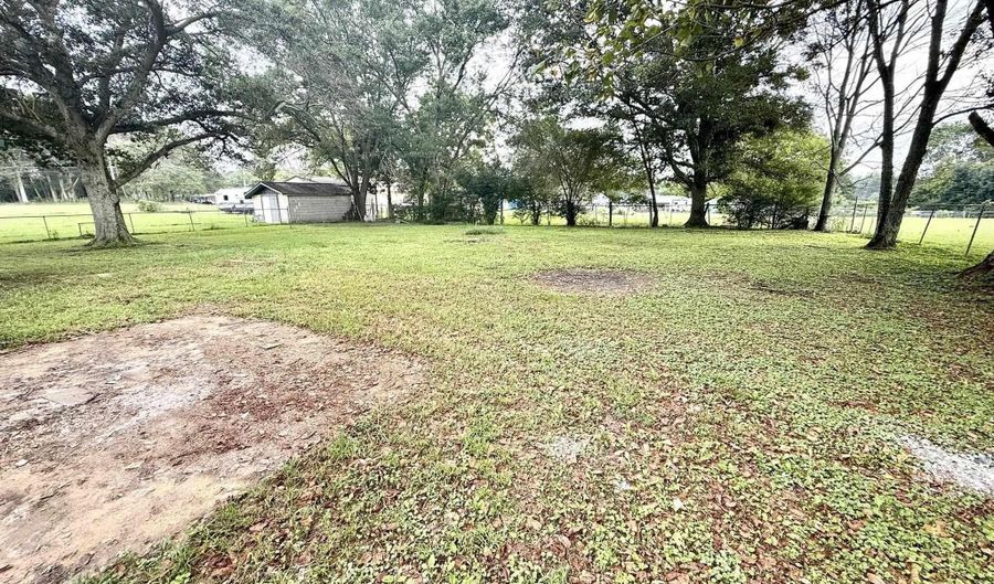 31 Forest Valley Dr, Albertville, AL 35950 - 4 Beds, 2 Bath