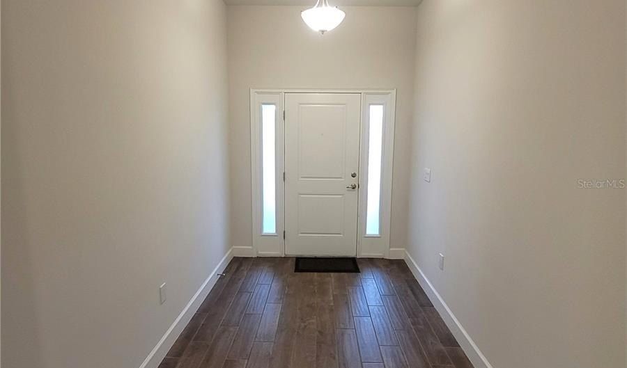 4829 SUMMIT VIEW Way, Auburndale, FL 33823 - 4 Beds, 3 Bath
