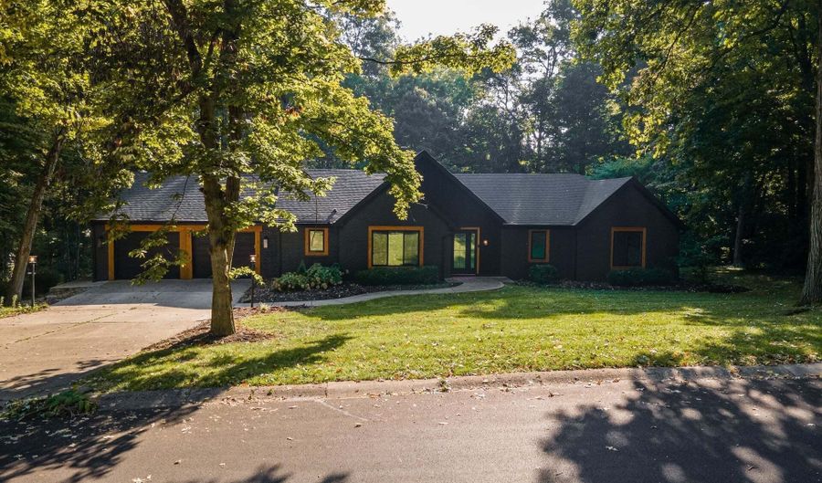 6093 Tremont Blvd, Bargersville, IN 46106 - 4 Beds, 4 Bath
