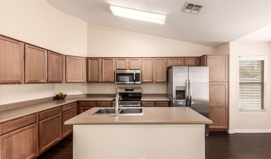 809 S 113TH Ave, Avondale, AZ 85323 - 4 Beds, 2 Bath