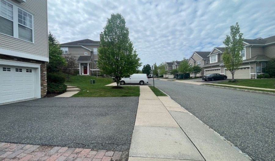 66 Indigo Rd, Allamuchy Twp., NJ 07840 - 3 Beds, 3 Bath