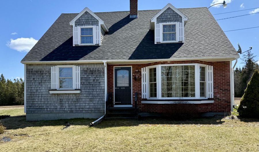 426 Point St, Addison, ME 04606 - 4 Beds, 2 Bath