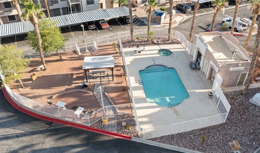 2012 Mesquite Ln 304, Laughlin, NV 89029 - 3 Beds, 2 Bath
