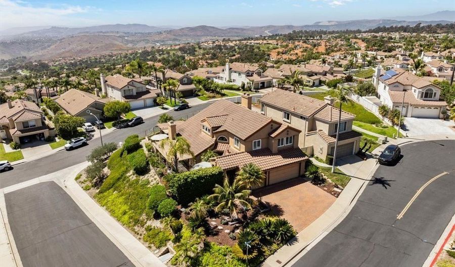 42 Paseo Alba, San Clemente, CA 92672 - 4 Beds, 3 Bath
