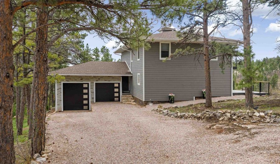 6807 Ridgeview Dr, Blackhawk, SD 57718 - 4 Beds, 2 Bath