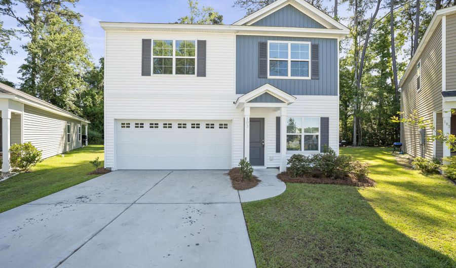 103 Chestnut St, Beaufort, SC 29906 - 4 Beds, 3 Bath