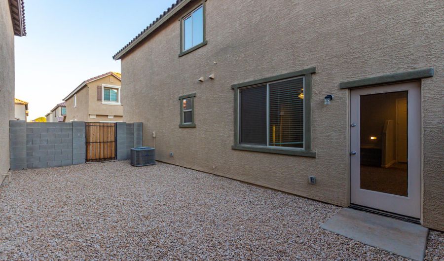 822 E AGUA FRIA Ln, Avondale, AZ 85323 - 4 Beds, 3 Bath
