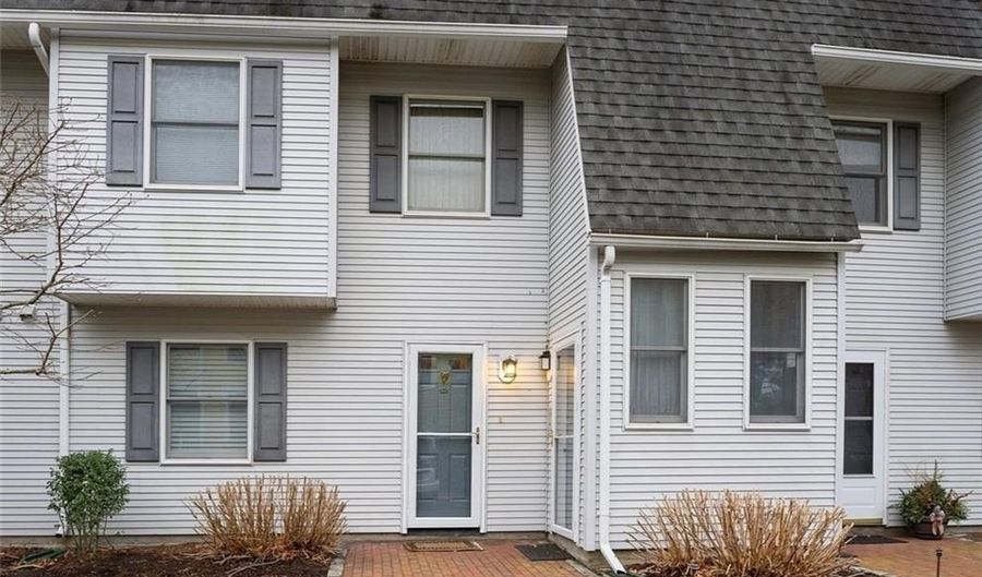 364 Bellevue Ave D3, Newport, RI 02840 - 1 Beds, 1 Bath