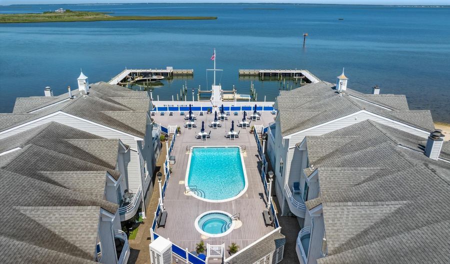 420 Eighth St 3N, Beach Haven, NJ 08008 - 3 Beds, 2 Bath
