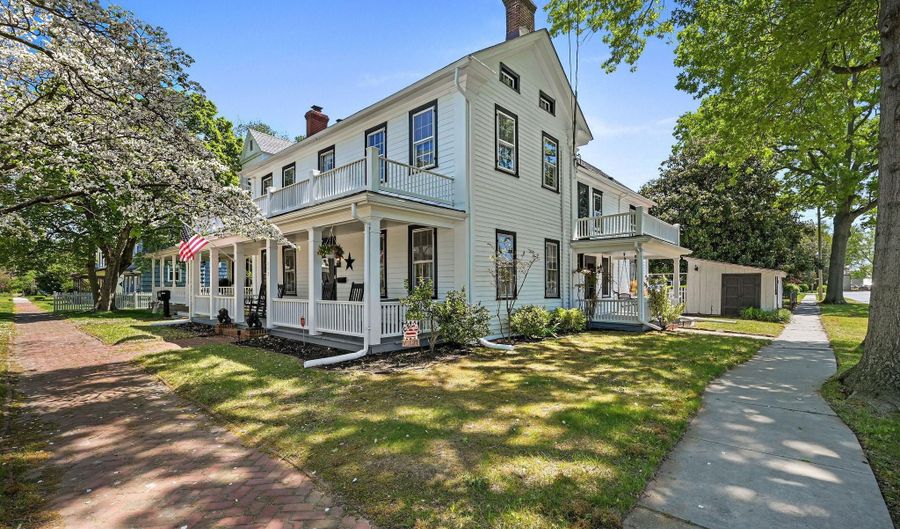 113 DELAWARE Ave, Bridgeville, DE 19933 - 4 Beds, 3 Bath