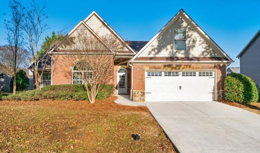 723 York View Dr, Auburn, GA 30011 - 4 Beds, 3 Bath