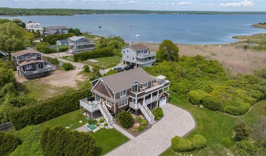 450 E Beach Rd, Charlestown, RI 02813 - 3 Beds, 3 Bath