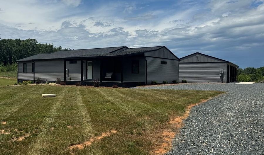 3941 Promise Land Rd, Appomattox, VA 24522 - 3 Beds, 2 Bath