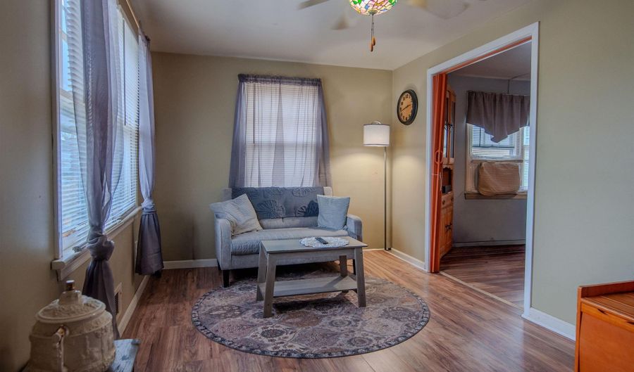 923 Woodland Ave, Belmar, NJ 07719 - 3 Beds, 1 Bath