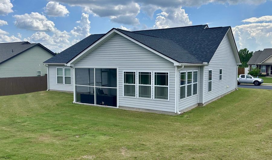 166 Mistwood Ln, Boiling Springs, SC 29316 - 3 Beds, 2 Bath