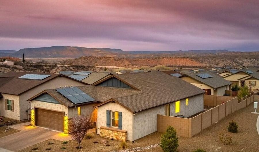 609 Tapco Ln, Clarkdale, AZ 86324 - 4 Beds, 2 Bath