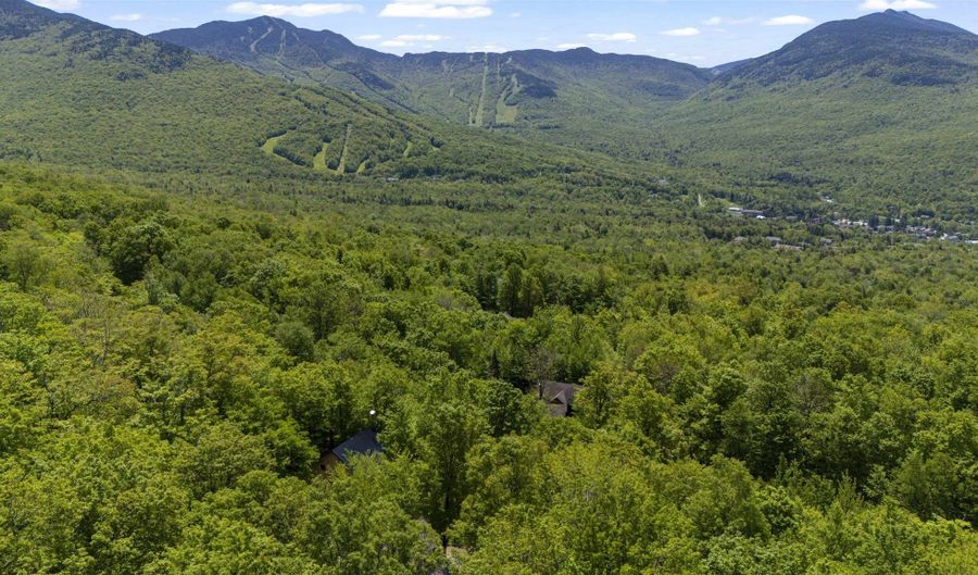 155 Sweeney Ln, Cambridge, VT 05464 - 2 Beds, 3 Bath