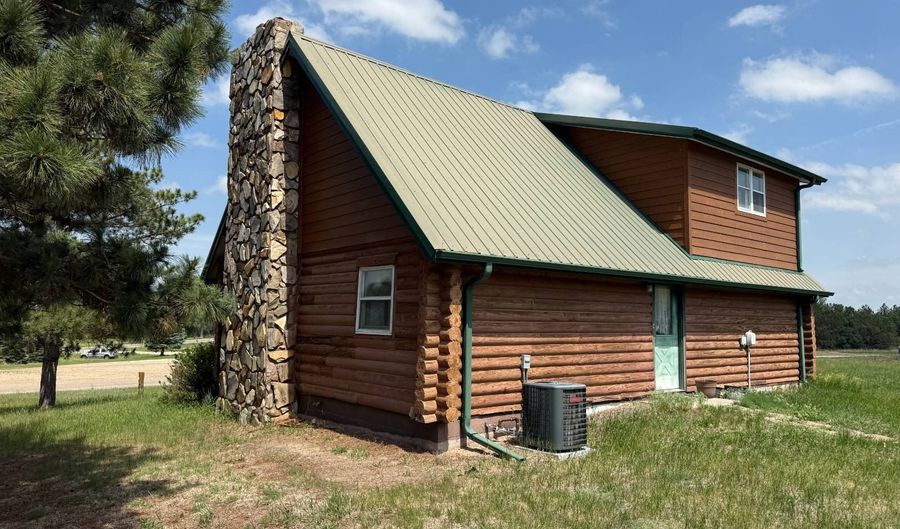 601 Sunrise Cir, Bassett, NE 68714 - 2 Beds, 1 Bath