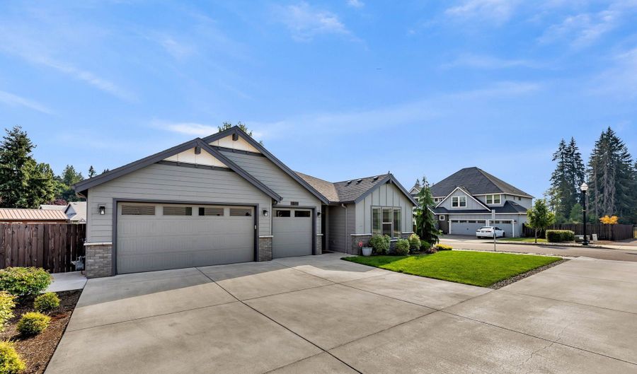 2501 NE 7TH Dr, Battle Ground, WA 98604 - 3 Beds, 2 Bath