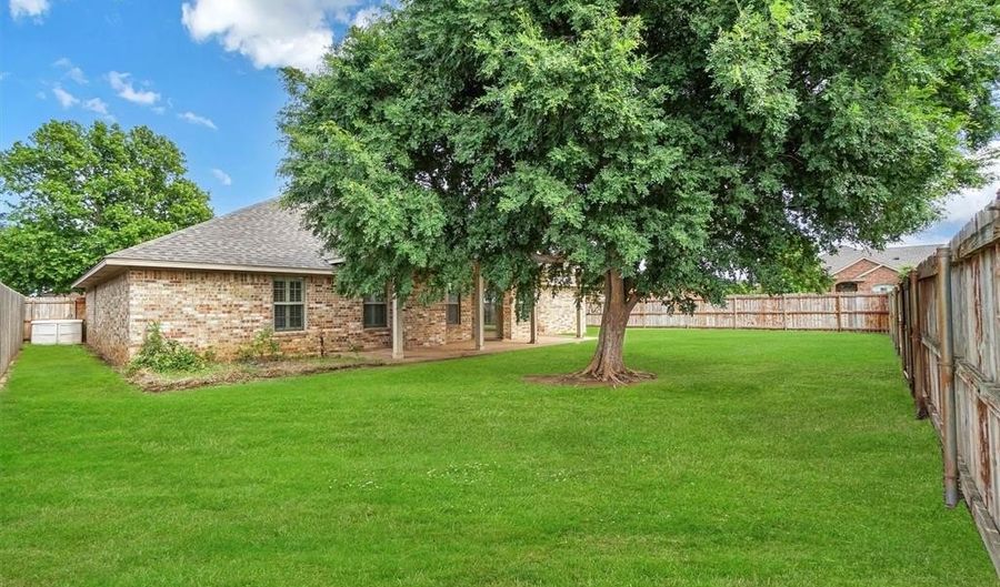 3405 Wendy Ln, Altus, OK 73521 - 4 Beds, 3 Bath