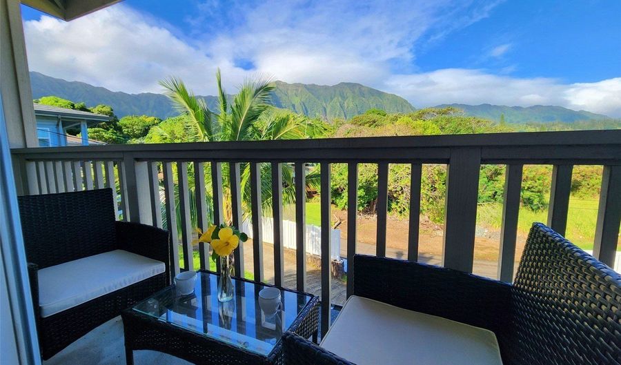 47-285 Waihee Rd D, Kaneohe, HI 96744 - 4 Beds, 4 Bath