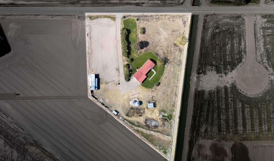 337 W 300 S, Burley, ID 83318 - 3 Beds, 2 Bath