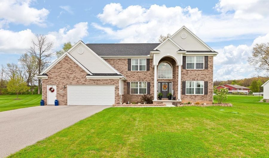 4563 Kelsey Ave, Adrian, MI 49221 - 4 Beds, 4 Bath