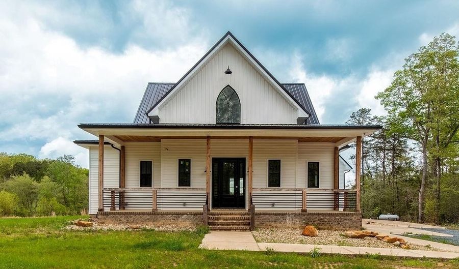 2596 Pisgah Church Rd, Asheboro, NC 27205 - 3 Beds, 5 Bath