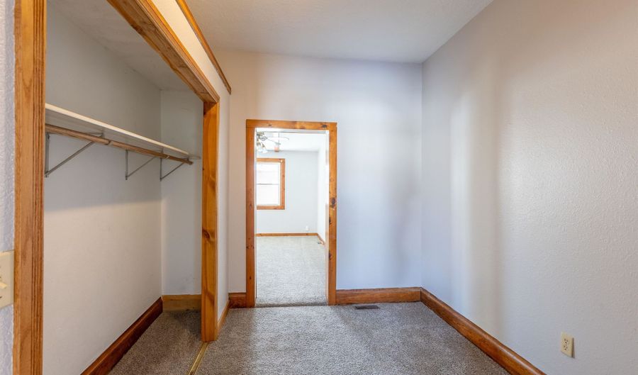 301 E Bridge St, Anthon, IA 51004 - 2 Beds, 1 Bath