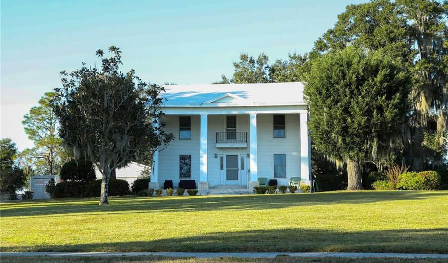 1542 LAKE ARIANA Blvd, Auburndale, FL 33823 - 4 Beds, 2 Bath