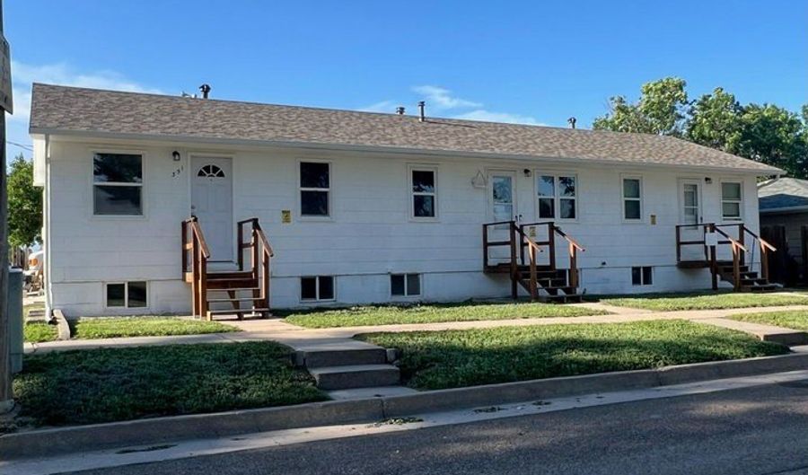 351 E 2nd St, Akron, CO 80720 - 5 Beds, 5 Bath