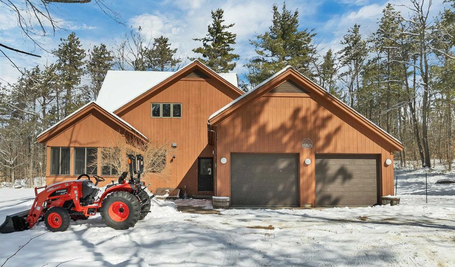 37 O'Connor Ln, Albany, NH 03818 - 4 Beds, 4 Bath