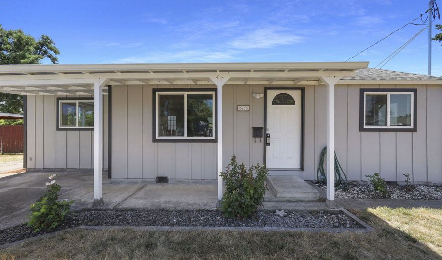 2665 E St, Springfield, OR 97477 - 3 Beds, 1 Bath