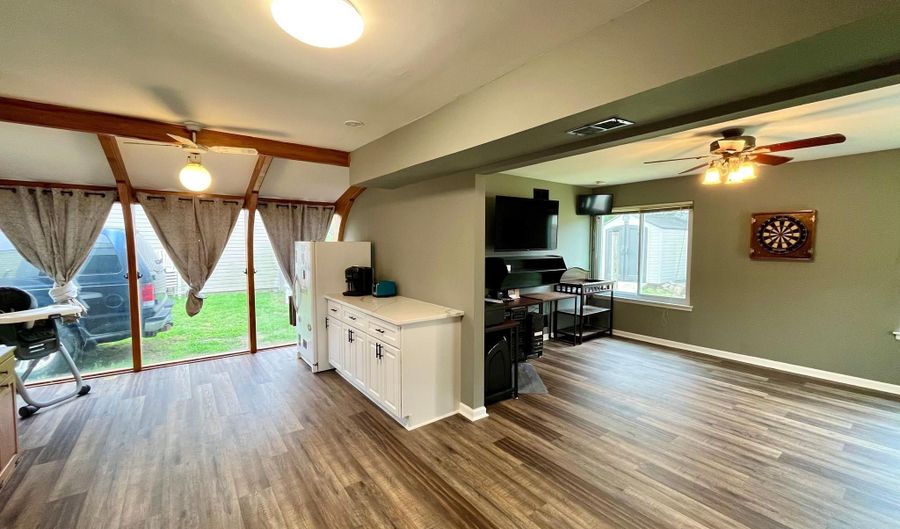 87 VILLAGE Dr, Barnegat, NJ 08005 - 2 Beds, 2 Bath