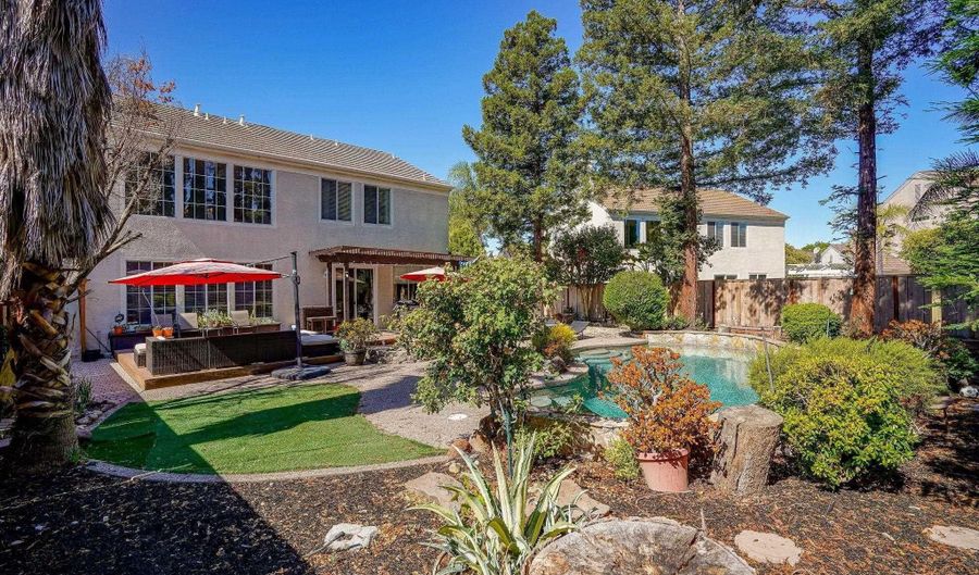 601 Burwood Way, Antioch, CA 94509 - 3 Beds, 2 Bath