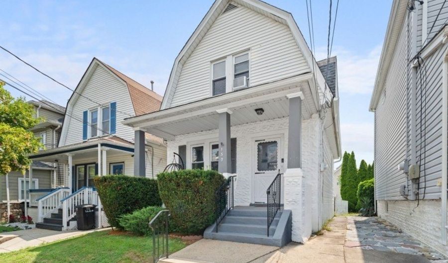 130 Linden Ave, Belleville, NJ 07109 - 2 Beds, 1 Bath